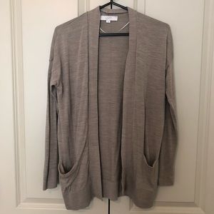 Beige pocket cardigan